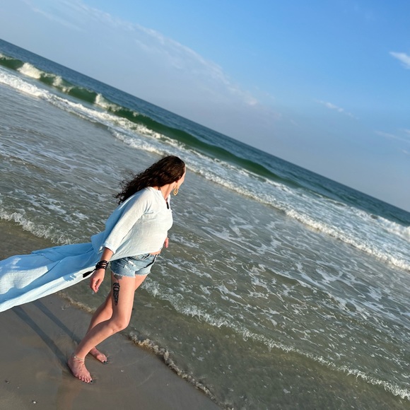 Meet your Posher, Alicia - Picture 2 of 2